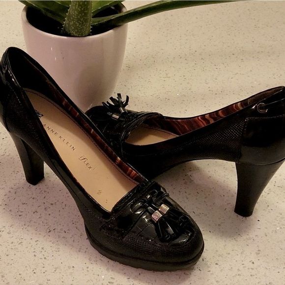 Anne Klein iFlex Heels - Picture 2 of 11